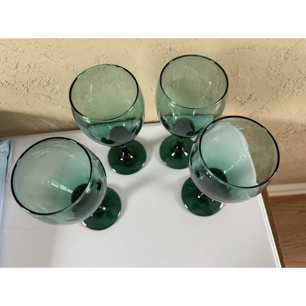 Set of 4 Libbey Emerald‎ Green Glass Water Wine Glasses Goblets 7.5